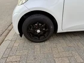 Toyota IQ thumbnail 7