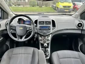 Chevrolet Aveo thumbnail 10