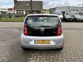 Volkswagen Up! thumbnail 3
