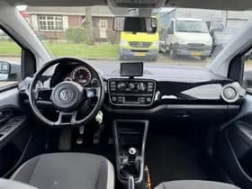 Volkswagen Up! thumbnail 10