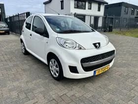 Peugeot 107 thumbnail 5