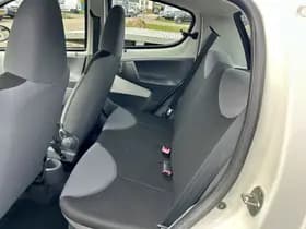 Peugeot 107 thumbnail 8