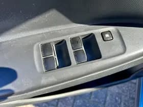 Mitsubishi Space Star thumbnail 12