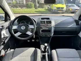 Volkswagen Polo thumbnail 9