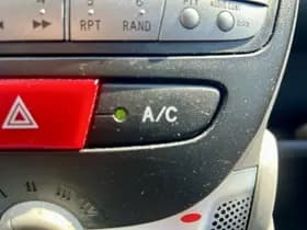 Toyota Aygo thumbnail 13