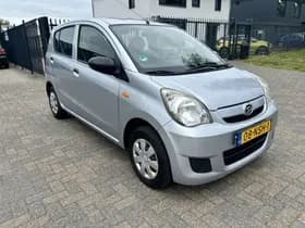 Daihatsu Cuore thumbnail 5