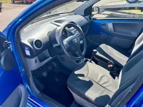 Toyota Aygo thumbnail 10