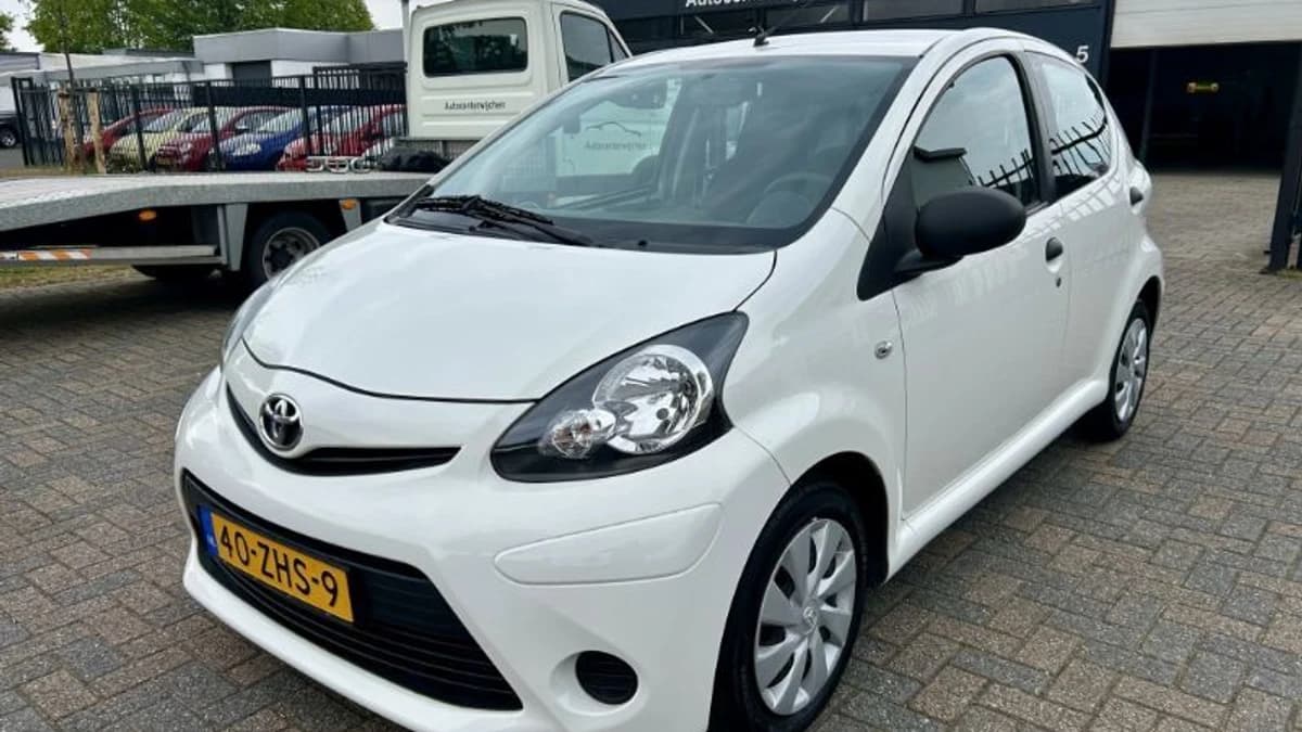 Toyota Aygo — foto 1