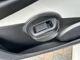 Toyota Aygo thumbnail 12