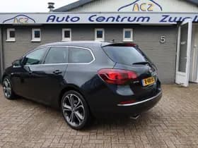 Opel Astra thumbnail 3