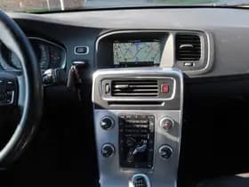 Volvo S60 thumbnail 12