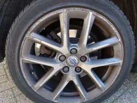 Volvo S60 thumbnail 19