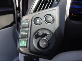 Honda CR-Z thumbnail 12