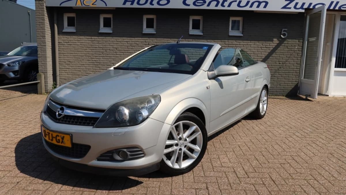 Opel Astra — foto 1