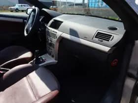 Opel Astra thumbnail 12