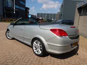 Opel Astra thumbnail 4