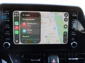 Toyota C-HR thumbnail 11