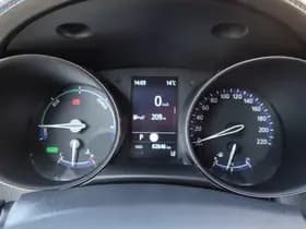 Toyota C-HR thumbnail 15