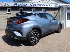Toyota C-HR thumbnail 4