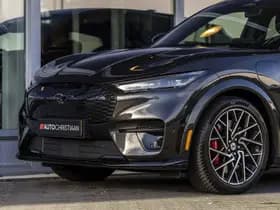 Ford Mustang thumbnail 16