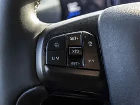 Ford Mustang thumbnail 31
