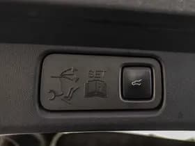 Ford Mustang thumbnail 37