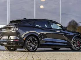 Ford Mustang thumbnail 41