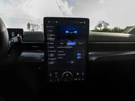 Ford Mustang thumbnail 64