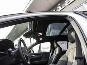Volvo XC40 thumbnail 14