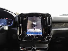 Volvo XC40 thumbnail 26