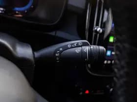 Volvo XC40 thumbnail 35