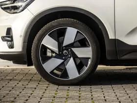 Volvo XC40 thumbnail 60