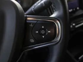 Volvo XC40 thumbnail 72