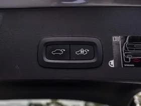 Volvo XC40 thumbnail 33