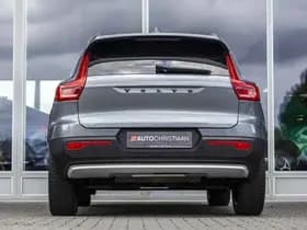 Volvo XC40 thumbnail 5