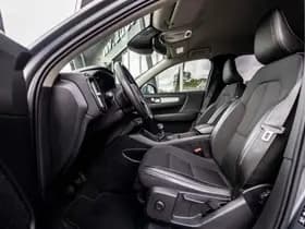 Volvo XC40 thumbnail 10