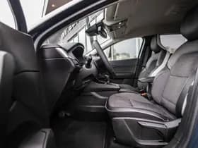 Renault Captur thumbnail 42
