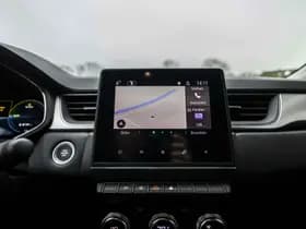 Renault Captur thumbnail 61
