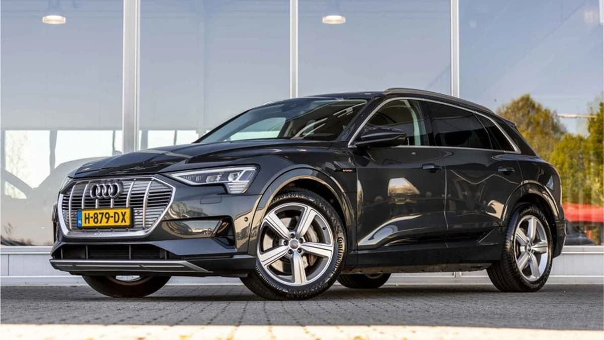 Audi e-tron — foto 1