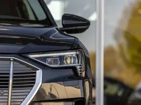 Audi e-tron thumbnail 56