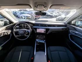 Audi e-tron thumbnail 7