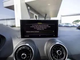 Audi Q2 thumbnail 30