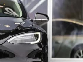 Tesla Model S thumbnail 20