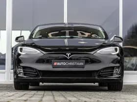 Tesla Model S thumbnail 4