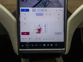 Tesla Model S thumbnail 31