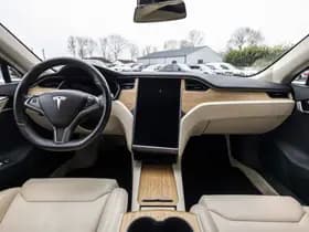 Tesla Model S thumbnail 32