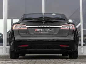 Tesla Model S thumbnail 47