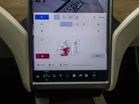 Tesla Model S thumbnail 73