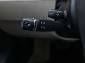 Tesla Model S thumbnail 80