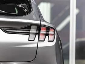 Ford Mustang thumbnail 43